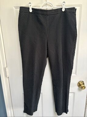 Talbots Chatham ankle size 14 Black Polka Dot Straight-Leg Pants like new